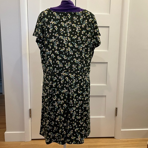 Green floral mock wrap dress LOFT - Picture 2 of 2